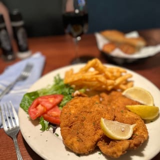 CHICKEN MILANESE